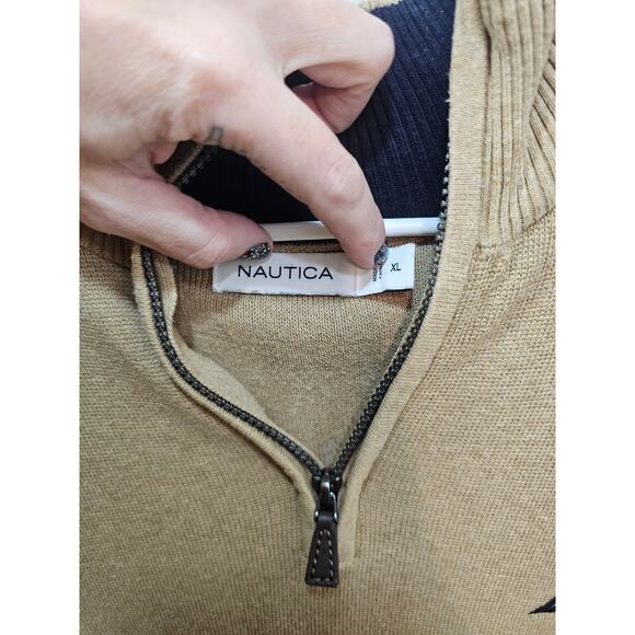 Men's Nautica size XL pullover sweater - Picture 2 of 3